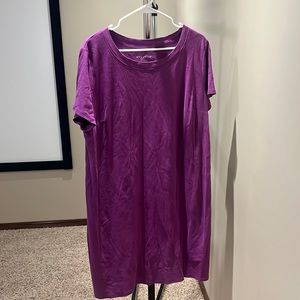 Like New Ava & Viv T-Shirt Dress